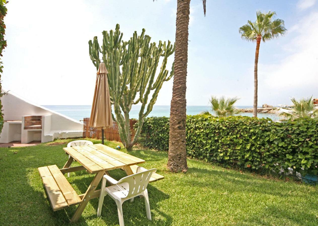 Apartamentos Playa Torrecilla Nerja Exterior photo