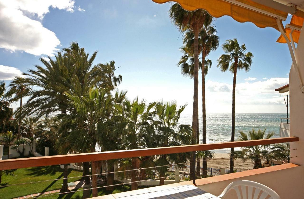 Apartamentos Playa Torrecilla Nerja Exterior photo
