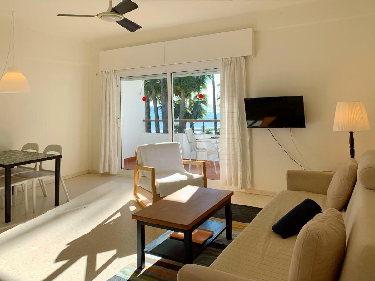 Apartamentos Playa Torrecilla Nerja Exterior photo