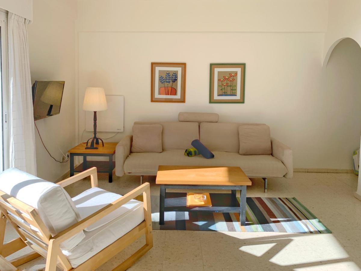 Apartamentos Playa Torrecilla Nerja Exterior photo
